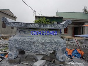 Bàn lễ đá khối đẹp chất lượng cao giá hợp lý thiết kế đơn giản