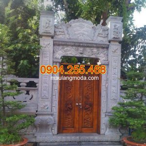 Cổng nhà thờ gia tộc mang nét cổ kính, trang nghiêm