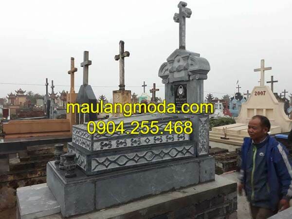 Mộ số mẫu lăng mộ đá công giáo tại Ninh Vân - Ninh Bình