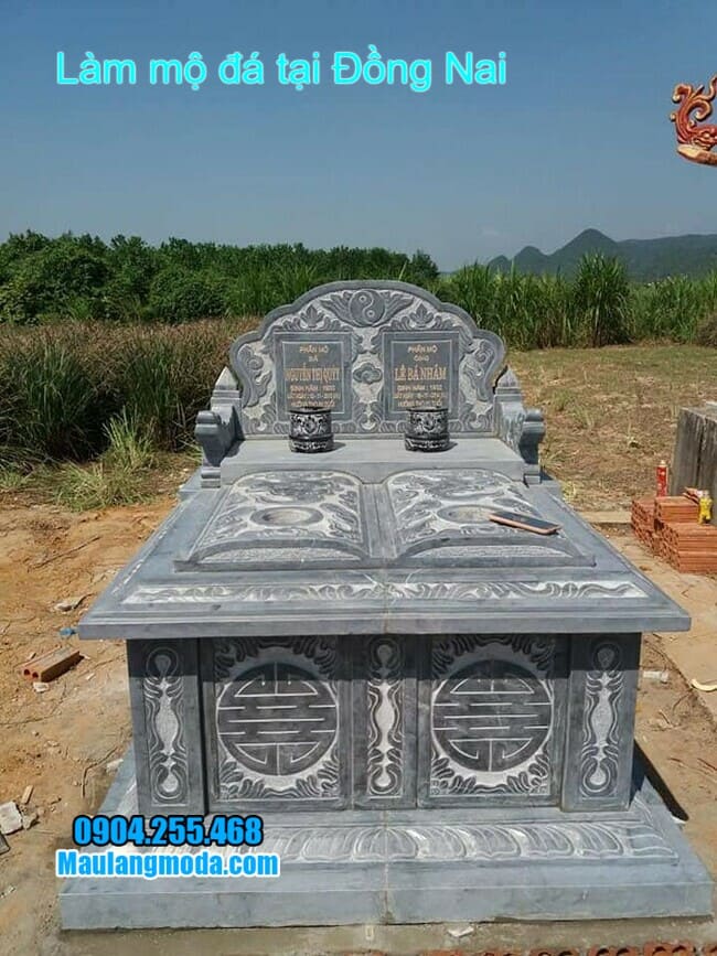 mẫu mộ đôi bằng đá xanh rêu đẹp nhất tại đồng nai
