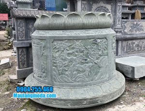 mộ tròn bằng đá xanh rêu