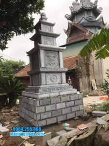 mẫu mộ đá hình tháp tại Bình Định đẹp