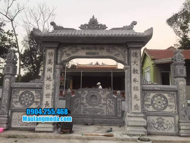 cổng nhà thờ tộc tại Tuyên Quang