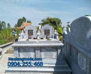 mộ đôi đá tại Ninh Thuận đẹp