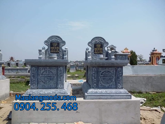 mộ đôi đá tại Ninh Thuận